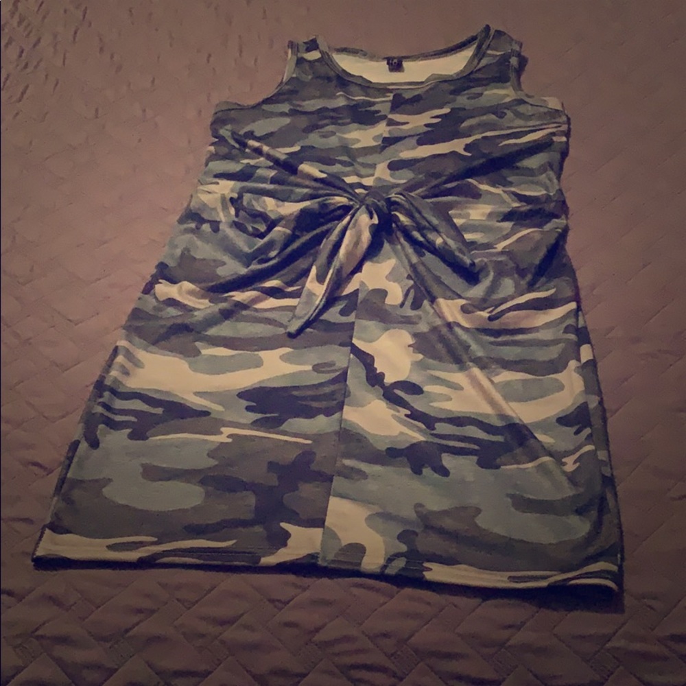 NWOT Sleeveless Camo Dress